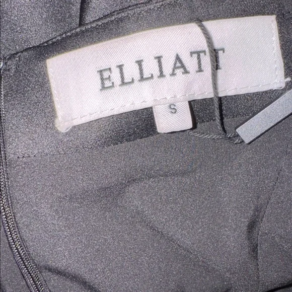 NEW Elliatt Vida Off The Shoulder Long Sleeve Cocktail Minidress Sz S - Picture 5 of 6